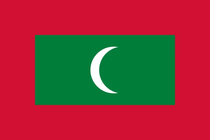 Maldives Travel Guide: Best Times, Budget & Unforgettable Stays