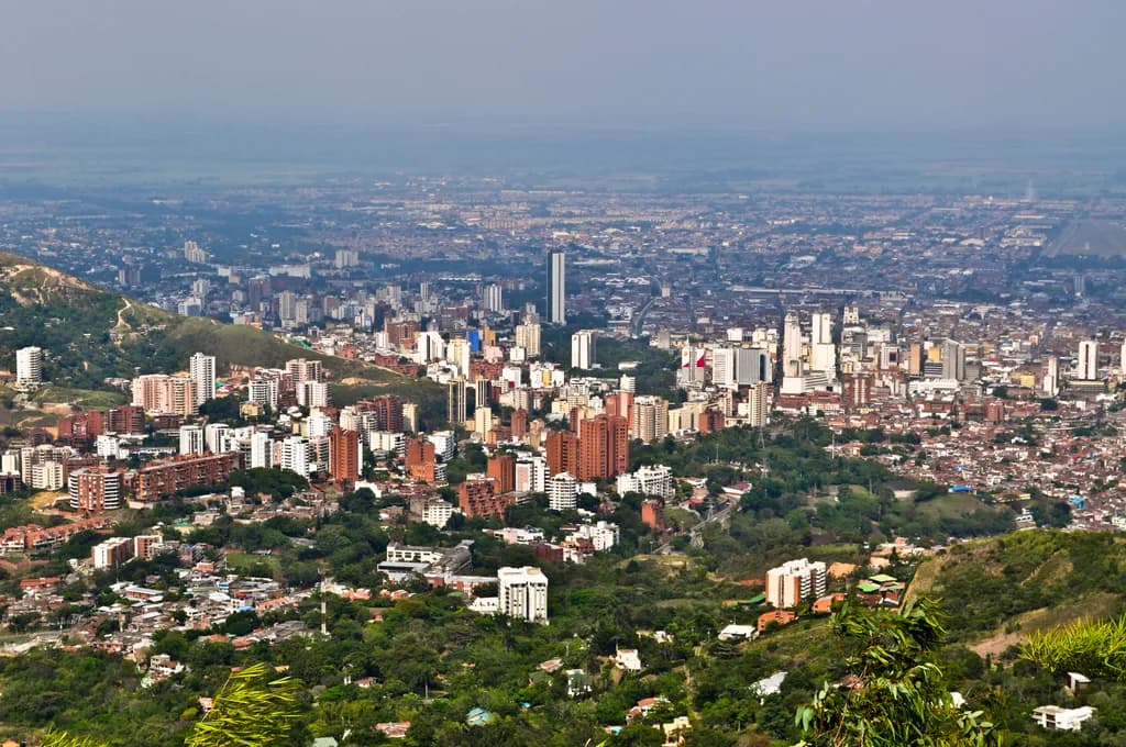 Best Time to Visit Cali, Colombia: Sun, Salsa & Savings