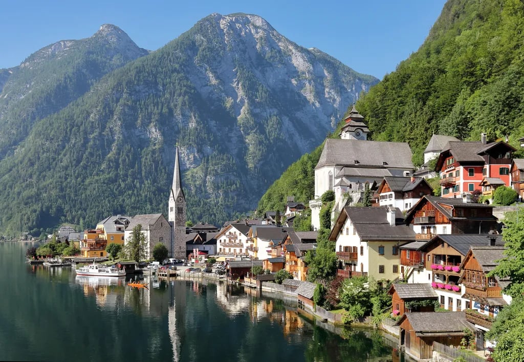 Hallstatt, Austria travel destination - scenic view of Sunrise Over Hallstatt's Iconic Viewpoint during ideal visiting season
