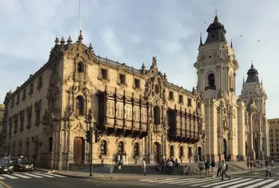 Best time to visit Lima, Peru - budget destinations travel guide