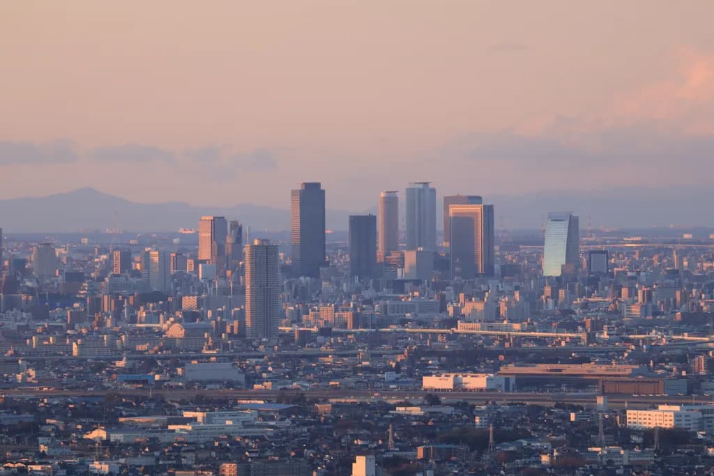 Spring Travel: Top Destinations & Best Times to Visit