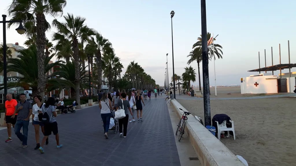 Valencia, Spain travel destination - scenic view of Sunrise Stroll Through the Turia Gardens during ideal visiting season